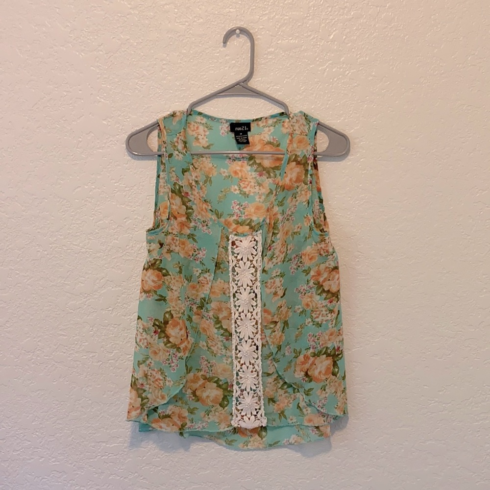 Women’s Floral Tank Top